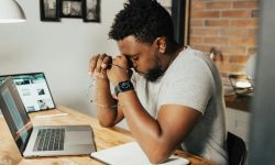 للعاملين في الليل.. حيلة صحية تجنبكم خطر هذا النوع من العمل